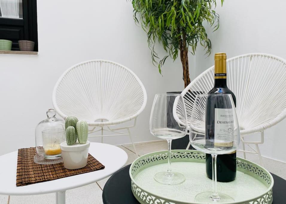 Lovely 2-Bed In Granada 1Min To Gran Via De Colon By Sharingco Exterior foto